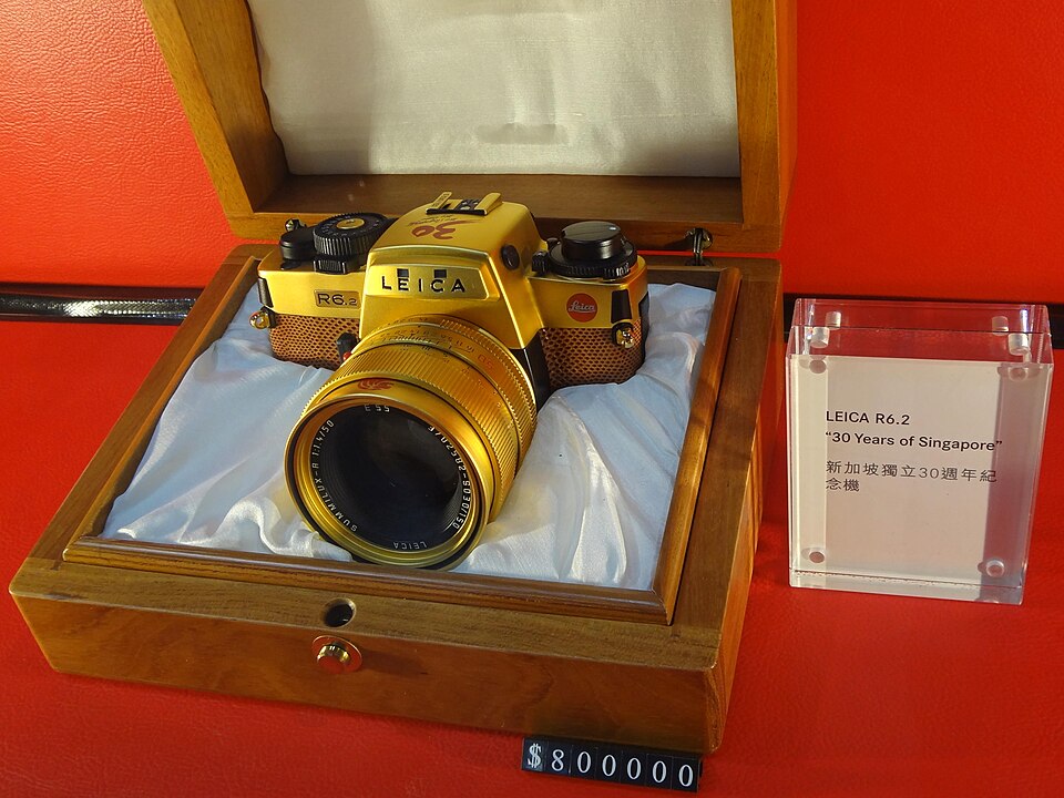 Leica R6